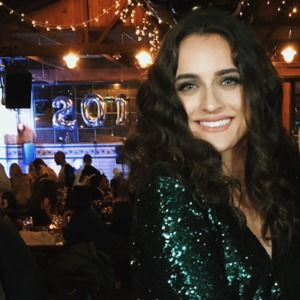 Meet your Posher, Tia